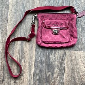 Coach cross body bag, like new! Used once